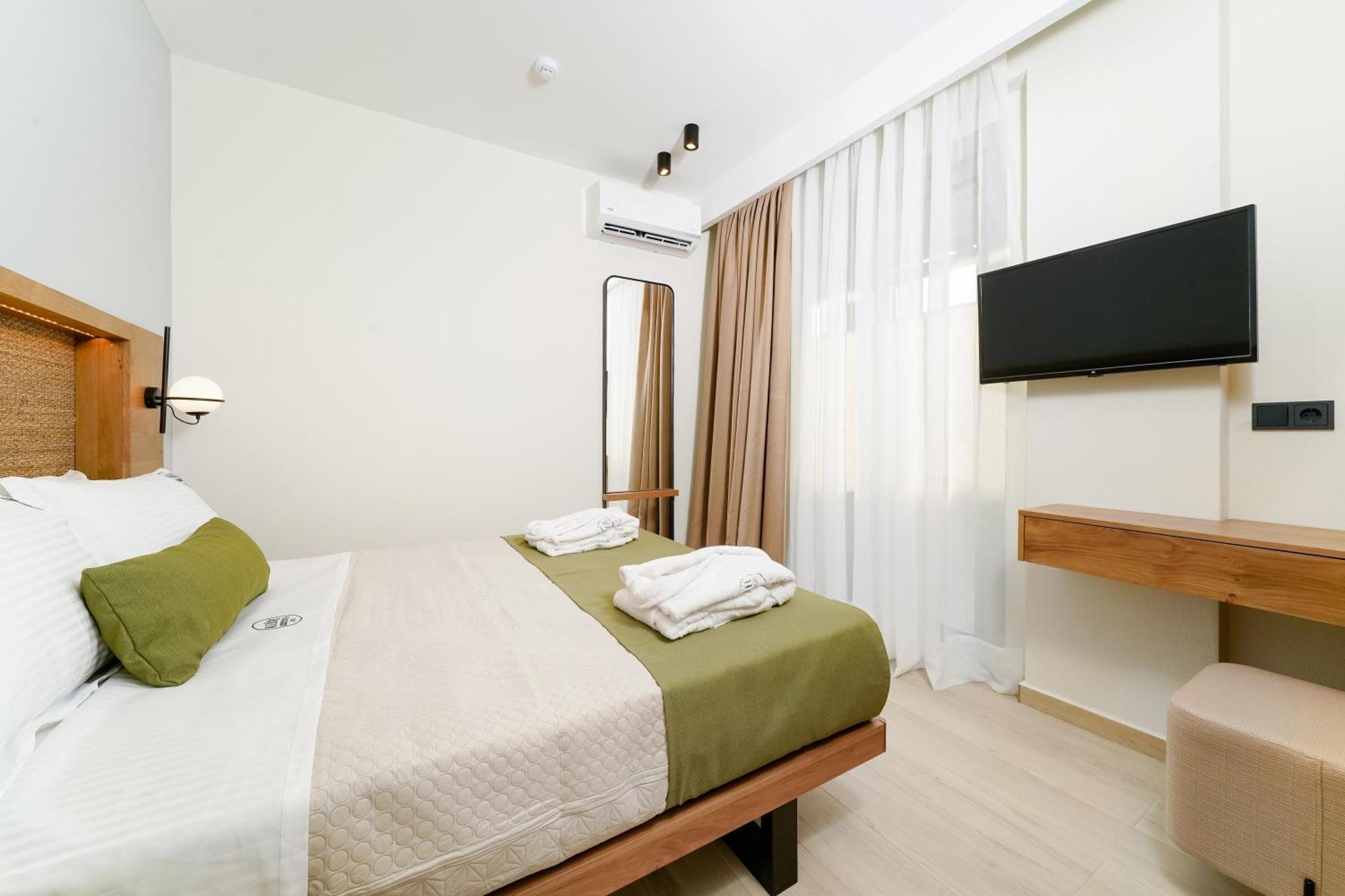 Azzure Luxury Suites ポトス エクステリア 写真