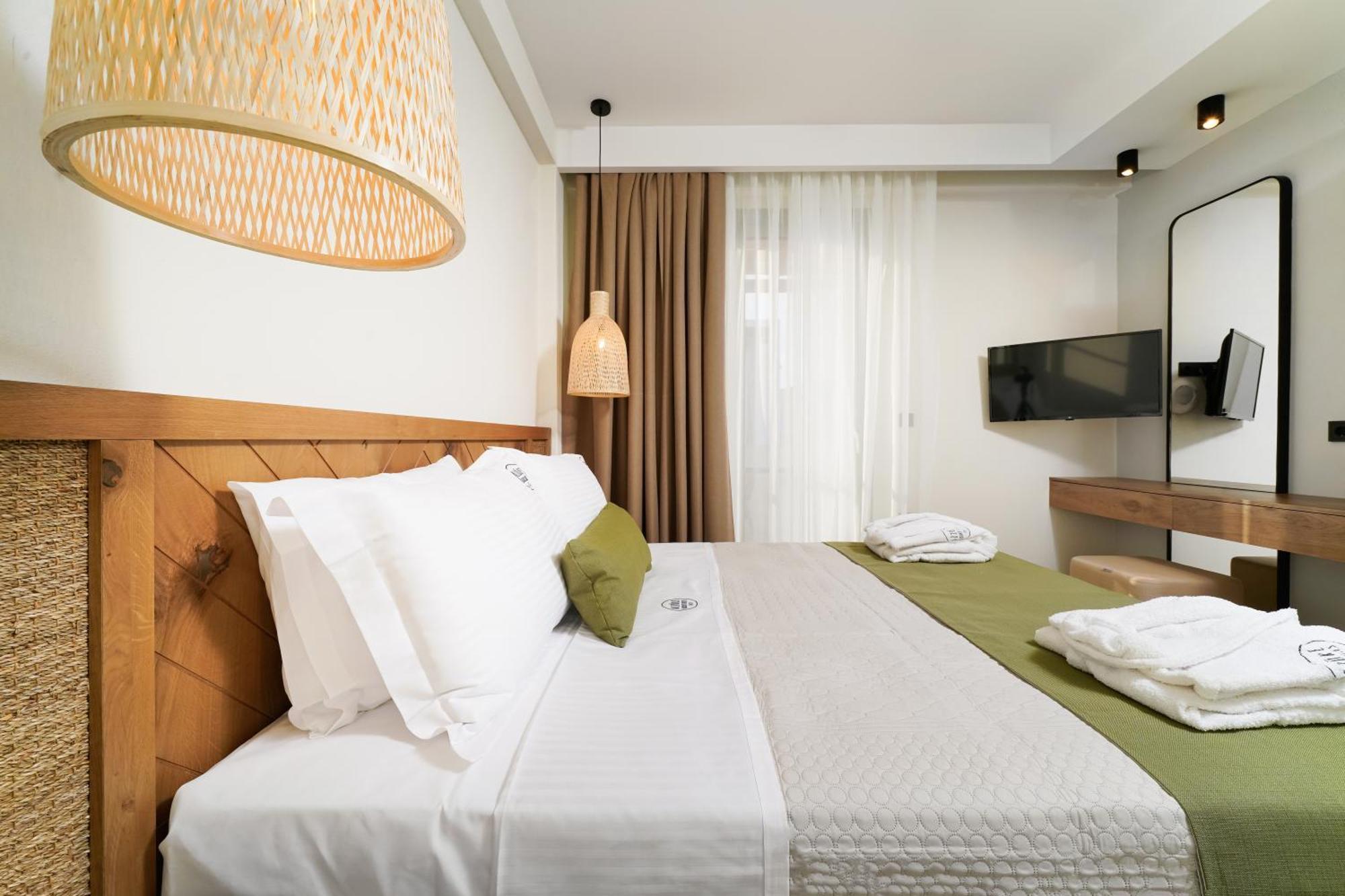 Azzure Luxury Suites ポトス エクステリア 写真